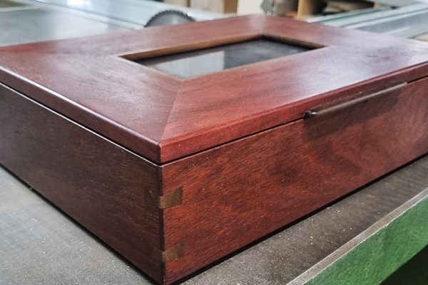4 Hands Furniture Red Gum Box